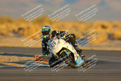 media/Jan-21-2023-CVMA (Sat) [[b9eef8ba1f]]/Race 13 500 Supersport-350 Supersport/